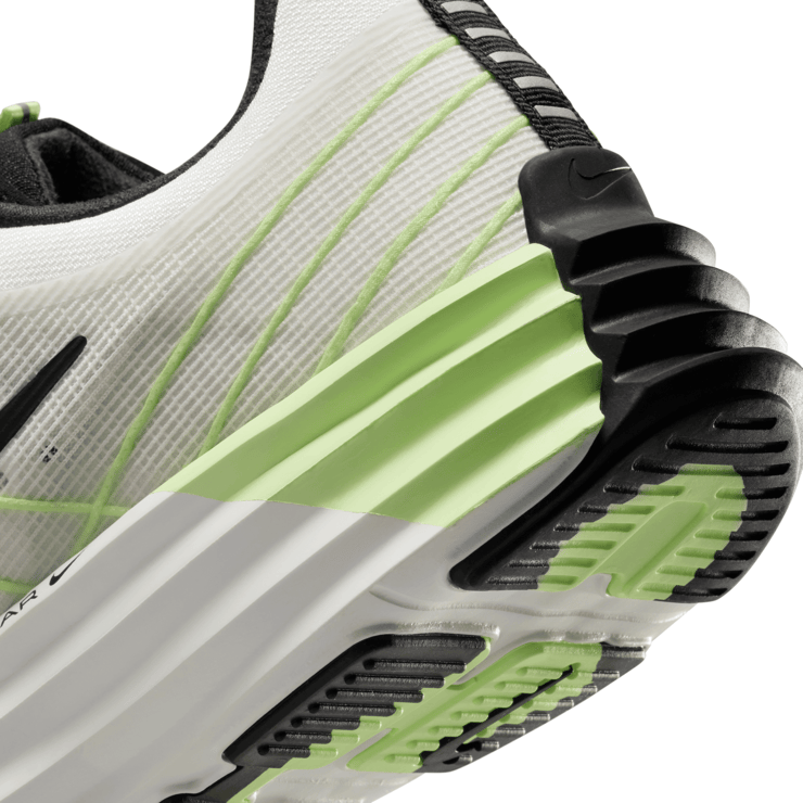 Nike Lunar Roam Angle 6