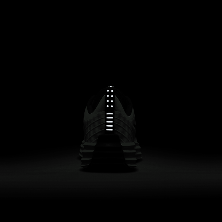 Nike Lunar Roam Angle 8