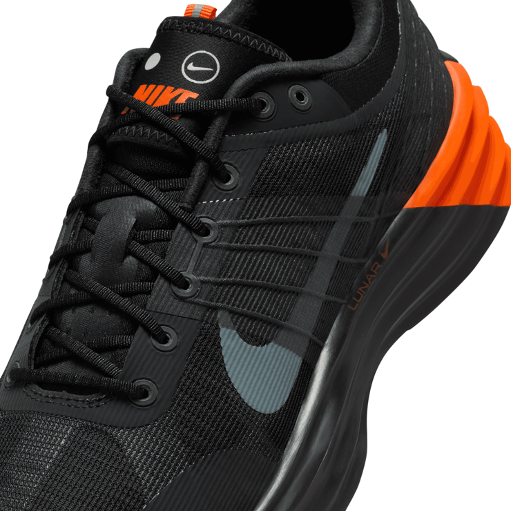 Nike Lunar Roam Angle 5