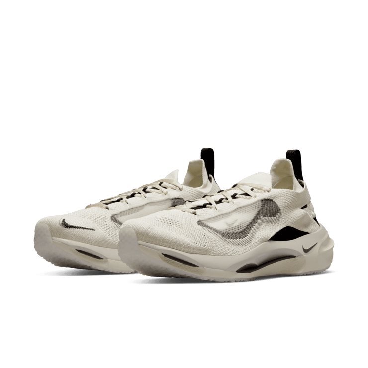 Nike Spark Flyknit Platinum Tint Coconut Milk Angle 2