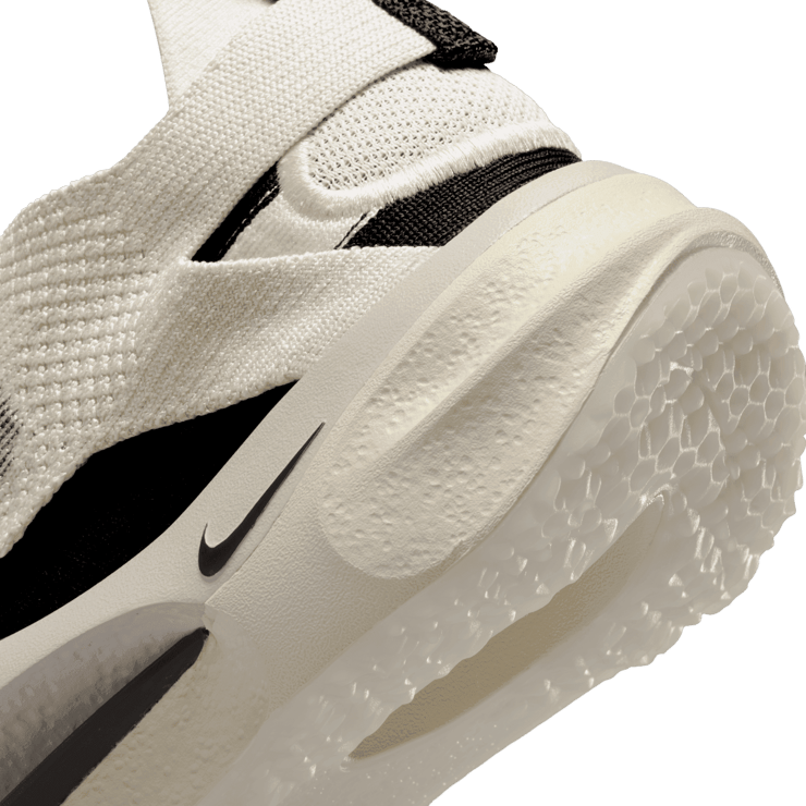 Nike Spark Flyknit Platinum Tint Coconut Milk Angle 5