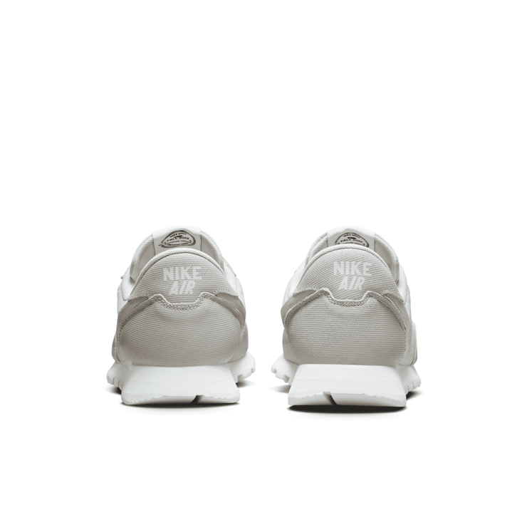 Nike Air Pegasus 83 Premium Vintage Grey Fog Angle 2