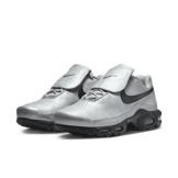 Nike Air Max Plus TNPO Wolf Grey Black Angle 2