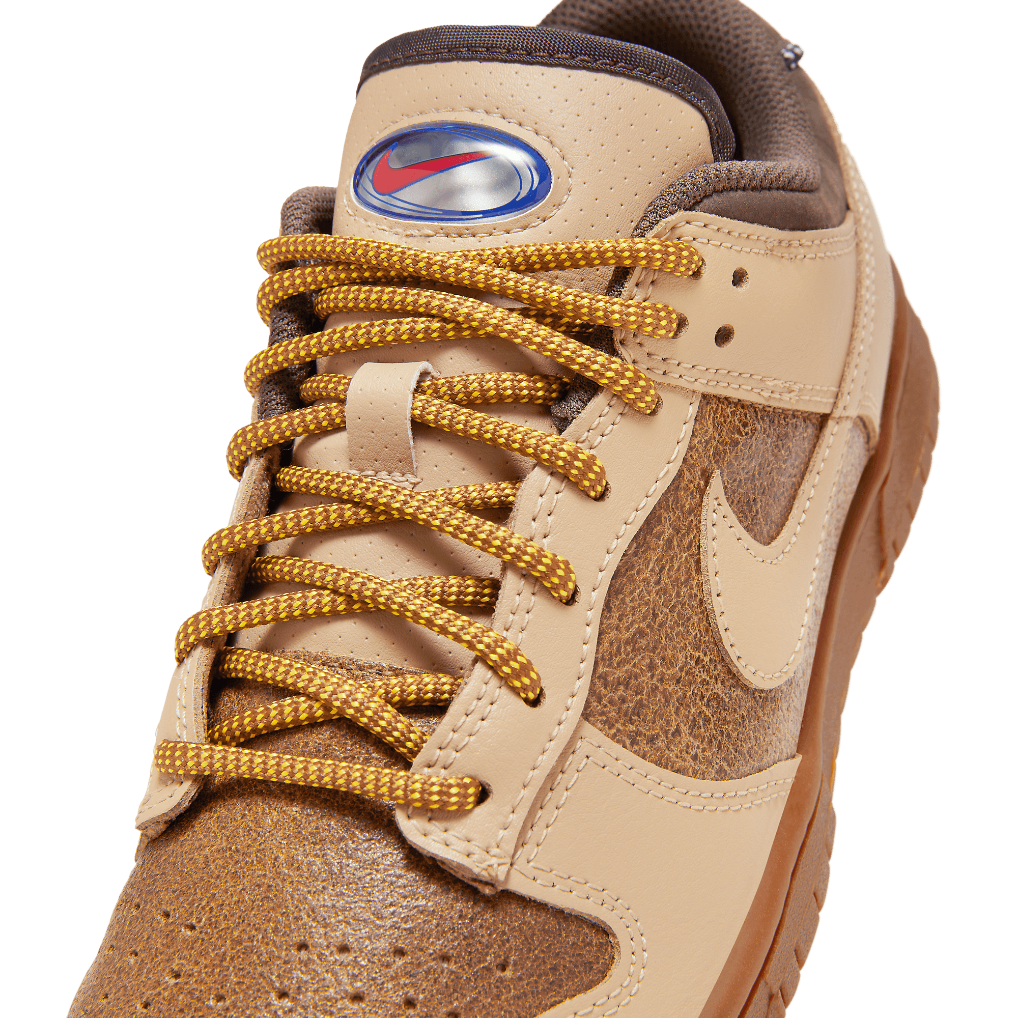 brown yellow dunks