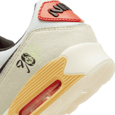 Nike Air Max 90 Retro UFO White Angle 5
