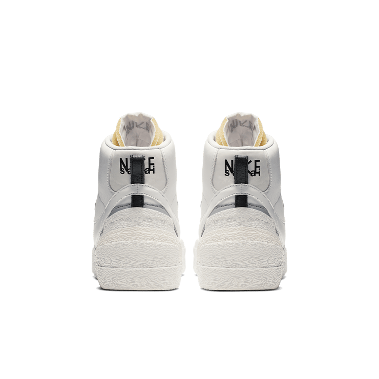 Nike sacai x Blazer Mid 'White Grey' Angle 3