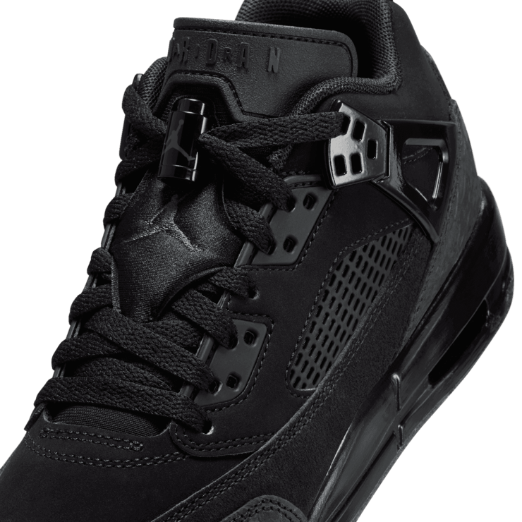 Jordan Spizike Low Black Cat (GS) Angle 4