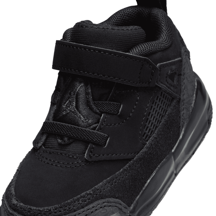 Jordan Spizike Low Black Cat (TD) Angle 4