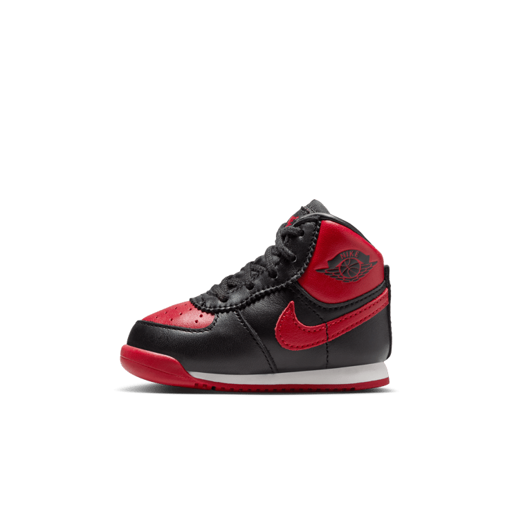 Air Jordan 1 High 85 Bred (TD) Angle 3