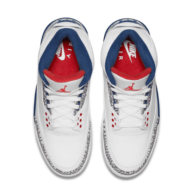Jordan 3 Retro True Blue (2016) Angle 1