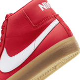 Nike SB Blazer Mid University Red Gum Angle 5