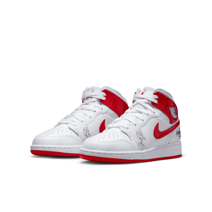 Air Jordan 1 Mid SS Rookie Season (GS) Angle 2