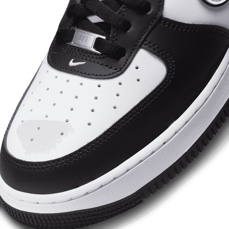 Nike Air Force 1 Low Black White Black Angle 5