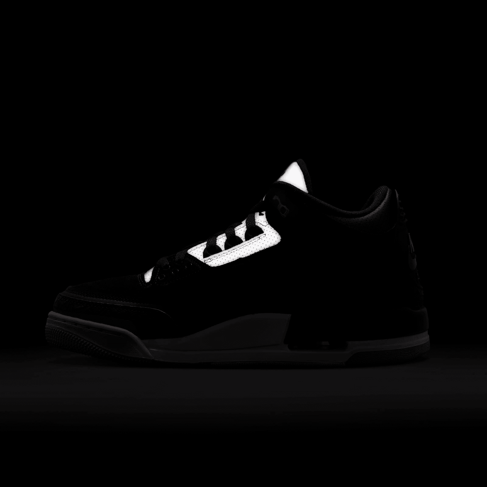 retro 3 tinker black cement