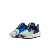 Nike G.T. Cut 3 SE Basketball (PS) Angle 2