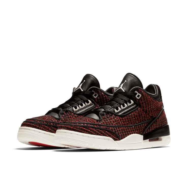 Jordan 3 Retro AWOK Vogue University Red (W) Angle 2