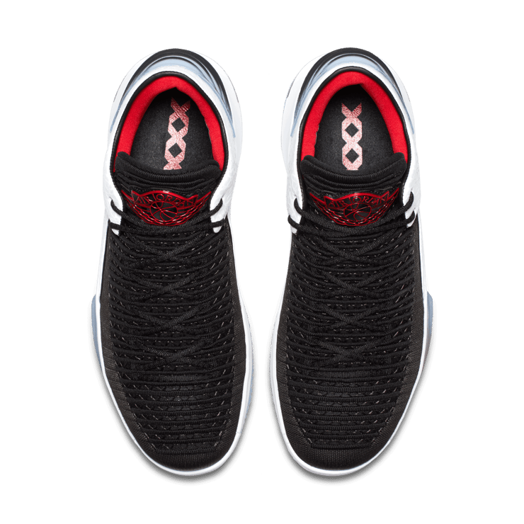 Jordan XXXII Low Free Throw Line Angle 1