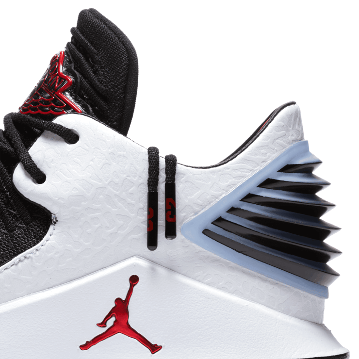 Jordan XXXII Low Free Throw Line Angle 4