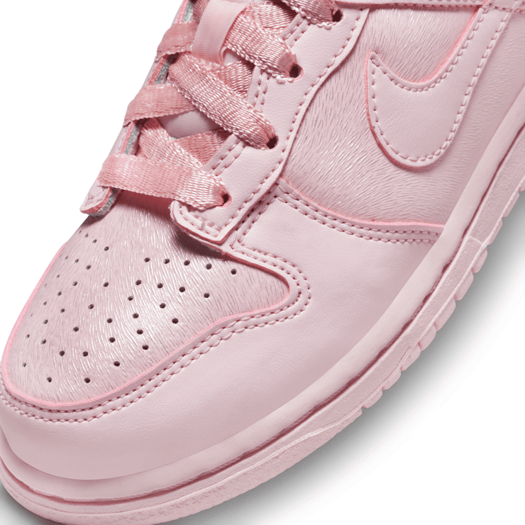 Nike Dunk Low SE 'Prism Pink' (PS) Angle 5