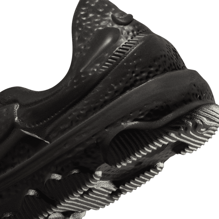 Nike ISPA Universal Black Angle 5