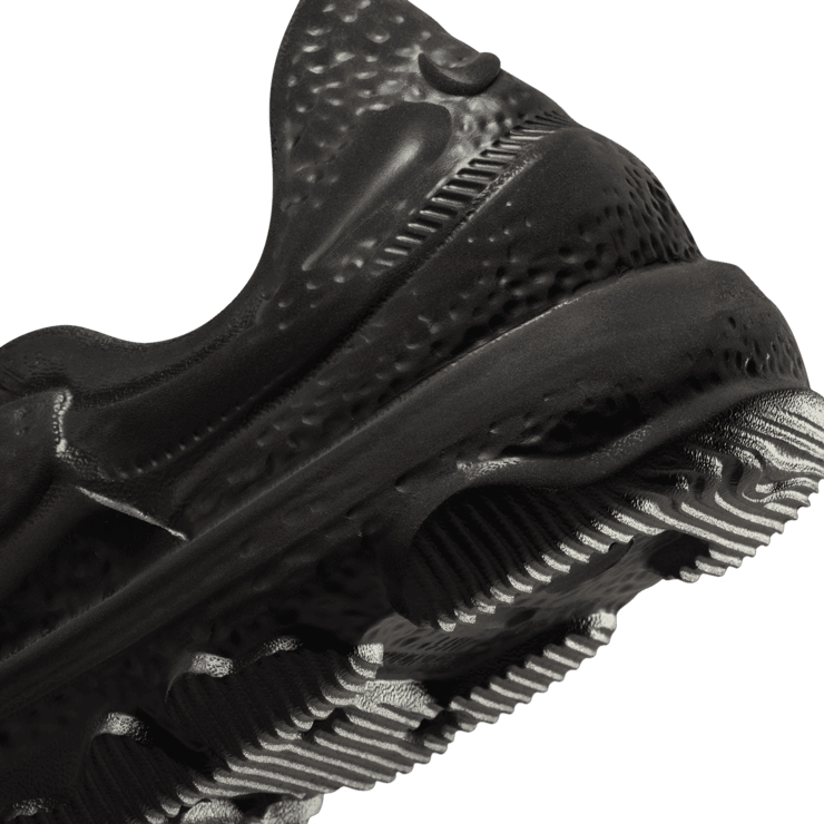 Nike ISPA Universal Black Angle 5