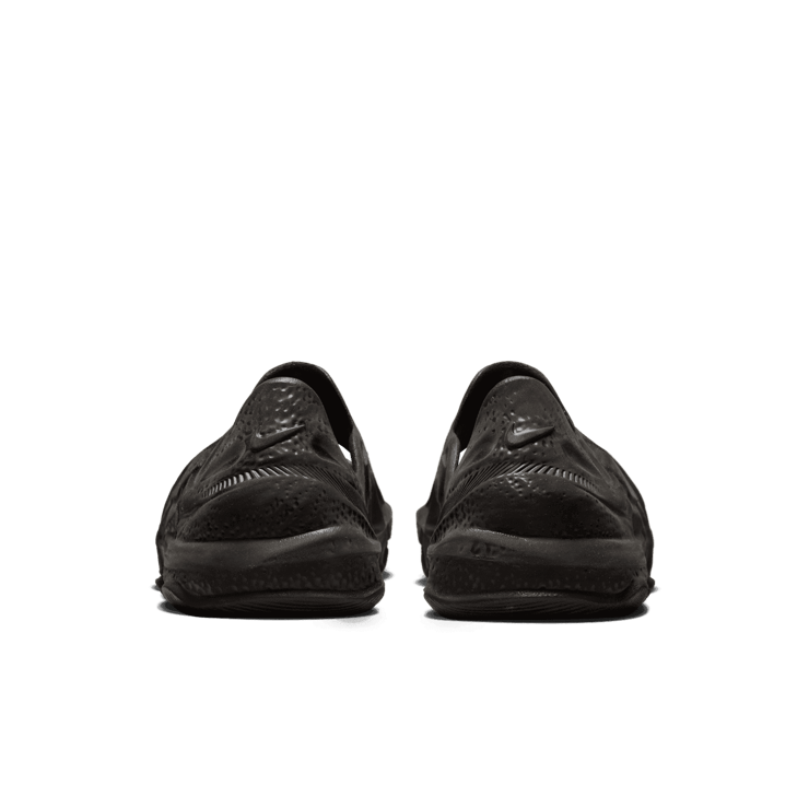 Nike ISPA Universal Black Angle 3