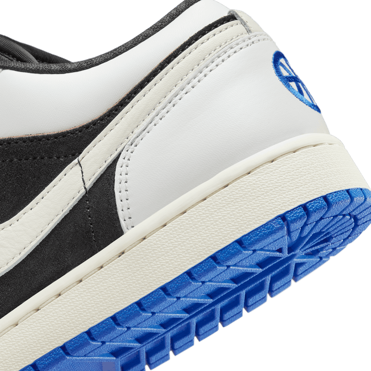 Air Jordan 1 Low Quai54 Angle 5