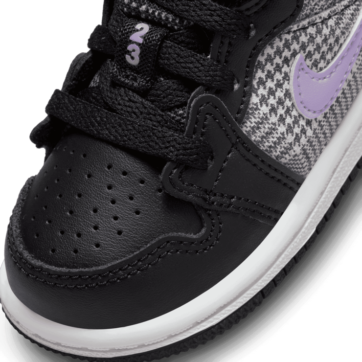 Air Jordan 1 Mid SE 'Houndstooth' (TD) Angle 4