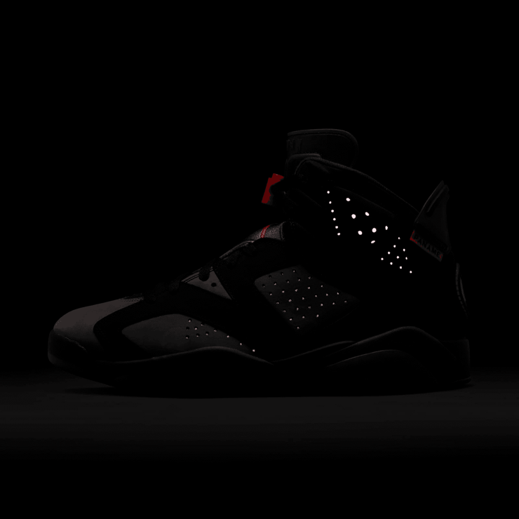 Air Jordan 6 Retro PSG Paris Saint-Germain Angle 4