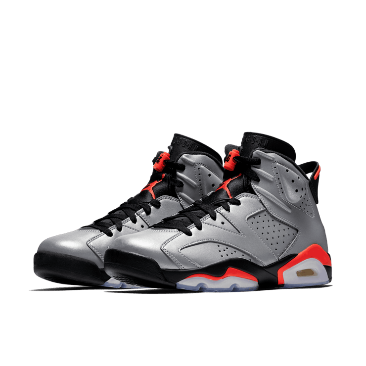 Air Jordan 6 Retro Reflections Angle 2
