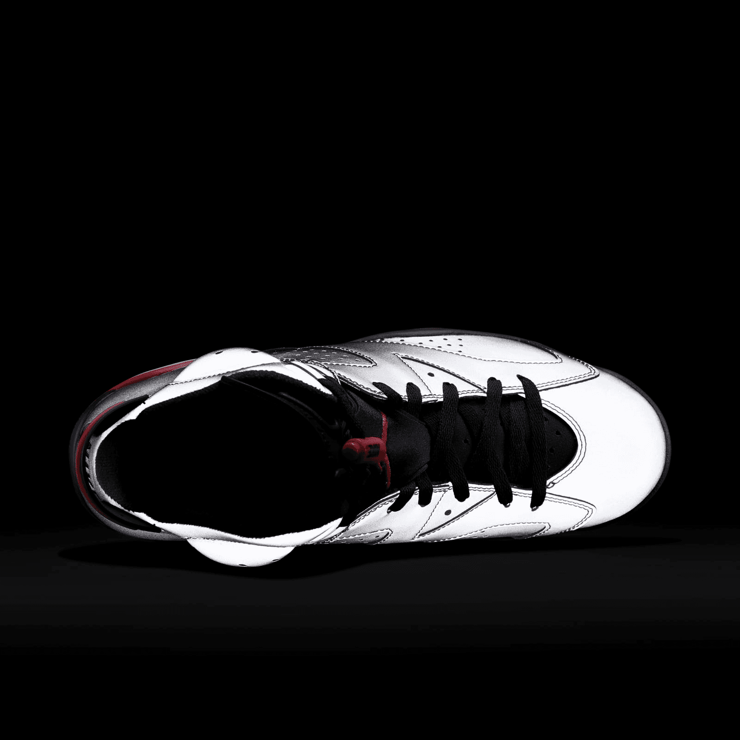 Air Jordan 6 Retro Reflections Angle 4