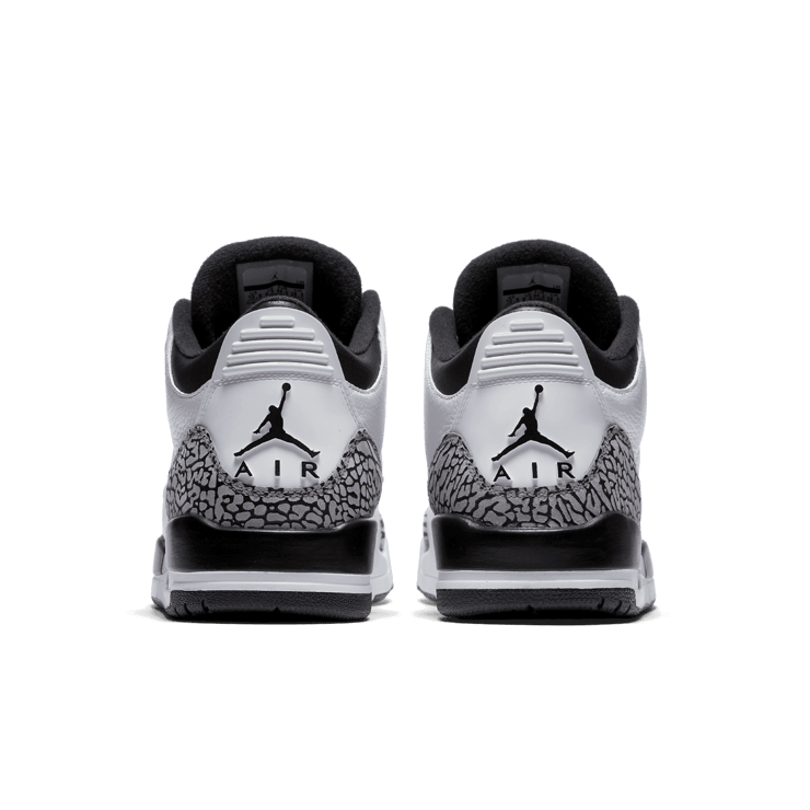 Jordan 3 Retro Infrared 23 Angle 3