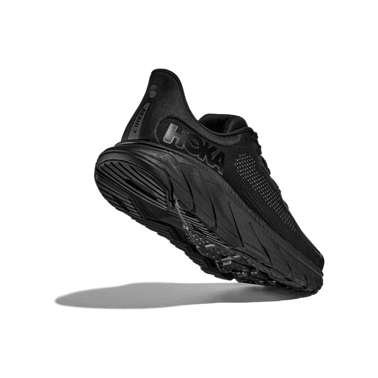 Hoka One One Arahi 7 'Triple Black' (W) Angle 2