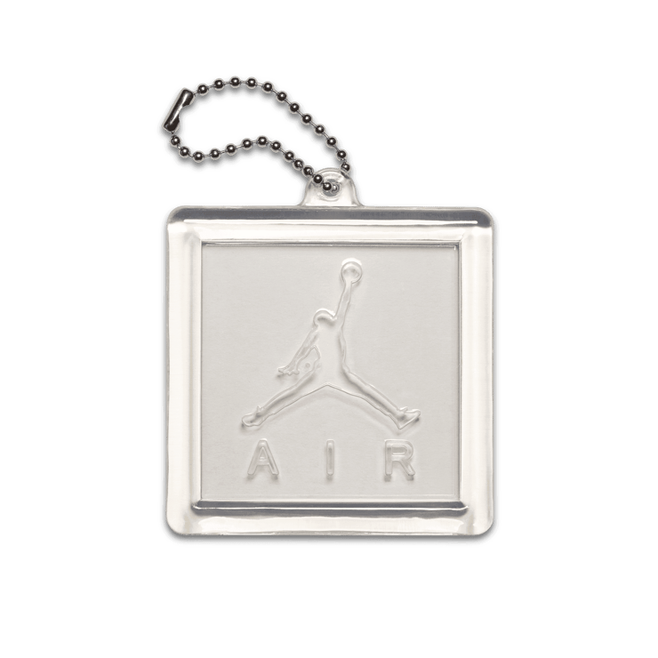 Jordan 3 Retro Pure White (2018) Angle 4