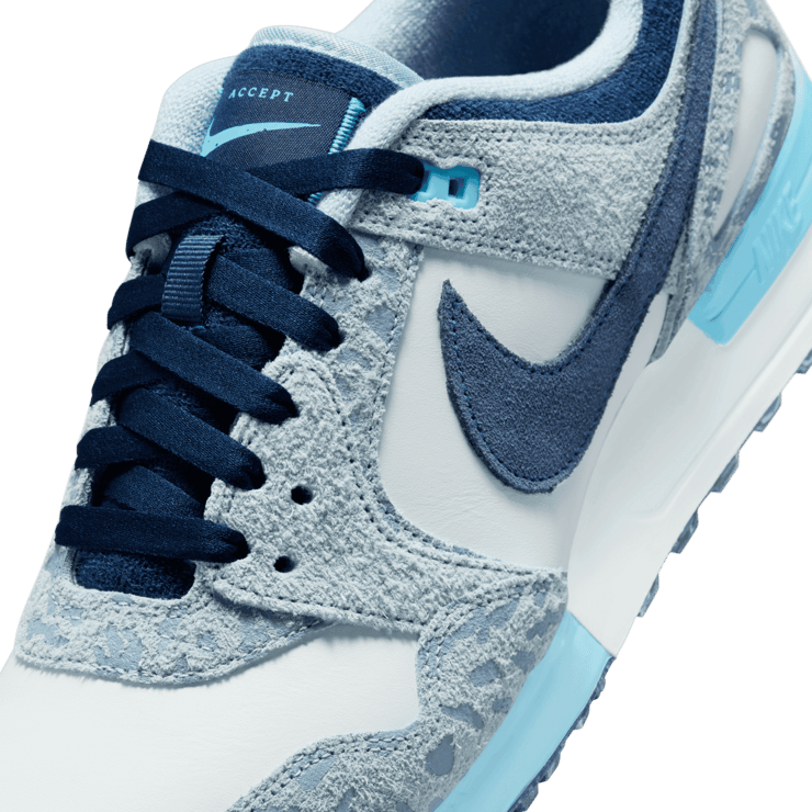 Nike Air Pegasus 89 Golf Accept and Embrace Angle 4