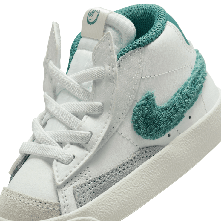 Nike Blazer Mid '77 (TD) Angle 5