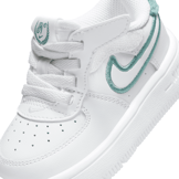 Nike Force 1 Low LV8 EasyOn (TD) Angle 4