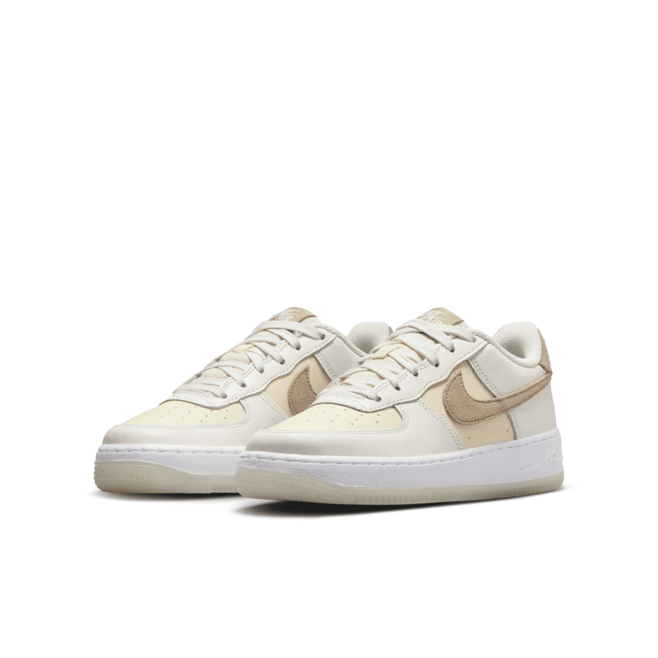 Nike Air Force 1 LV8 5 (GS) Angle 2