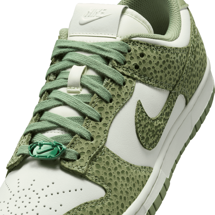 Nike Dunk Low Safari Print Honeydew (W) Angle 4