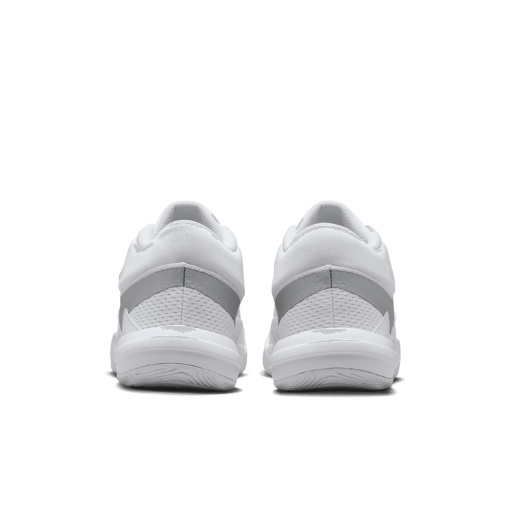Nike Hyperquick 'White Metallic Silver' Angle 3