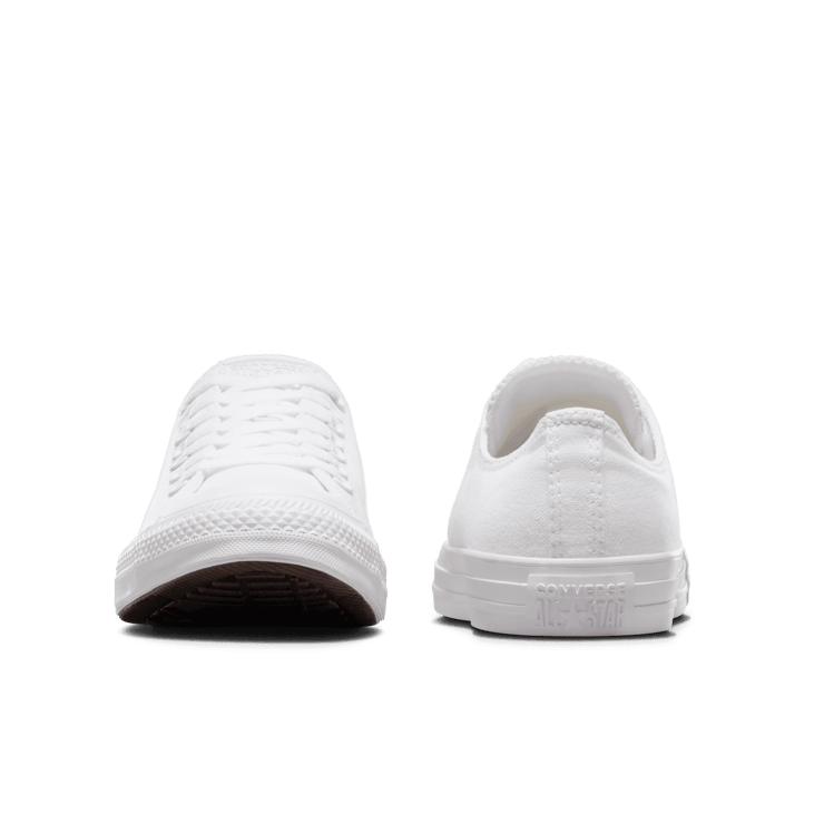 Nike Chuck Taylor All Star Canvas Angle 3