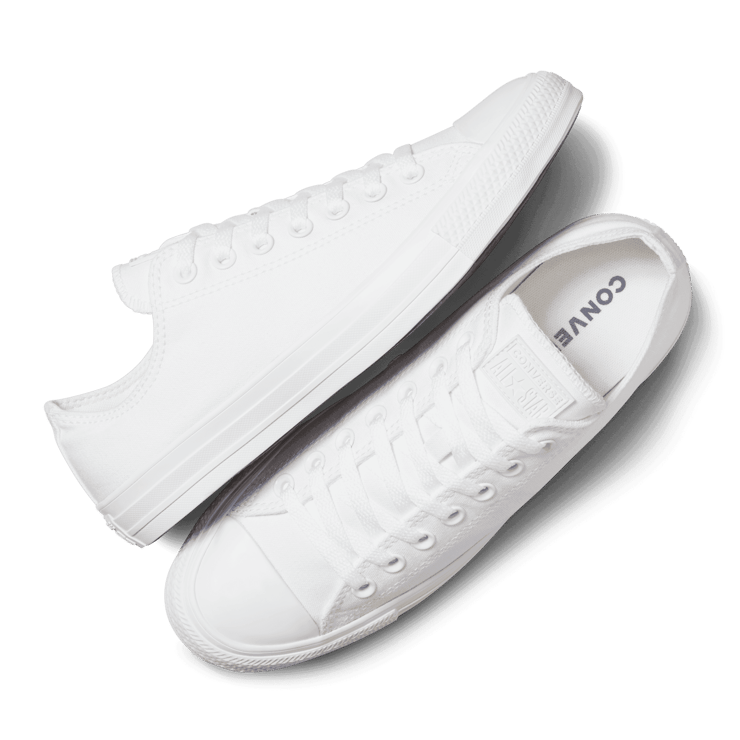 Nike Chuck Taylor All Star Canvas Angle 1