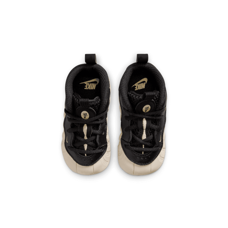 Nike Posite One Angle 1