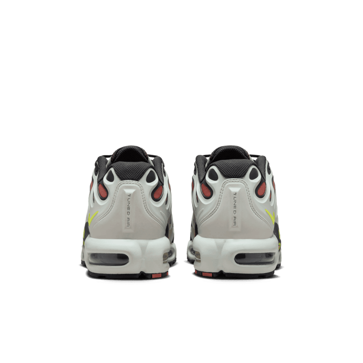 Nike Air Max Plus Volt Adobe Angle 3