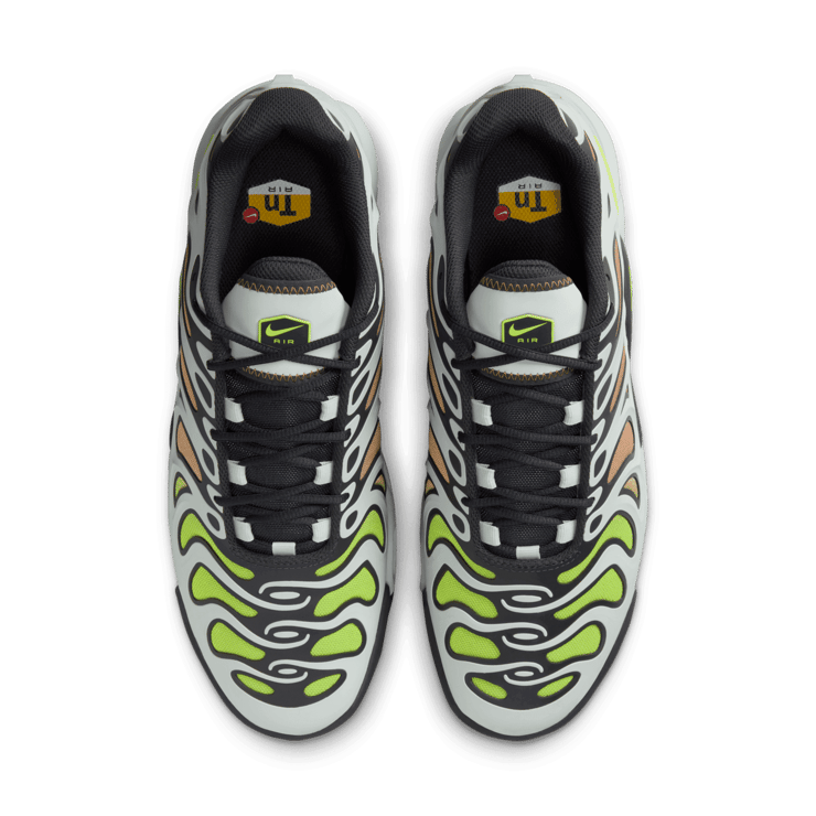 Nike Air Max Plus Volt Adobe Angle 1