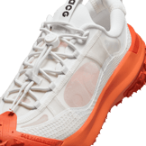 Nike ACG Mountain Fly 2 Low 'Summit White Orange' Angle 4