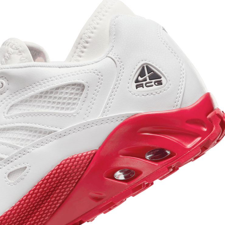 Nike ACG Air Exploraid 'White Gym Red' Angle 5