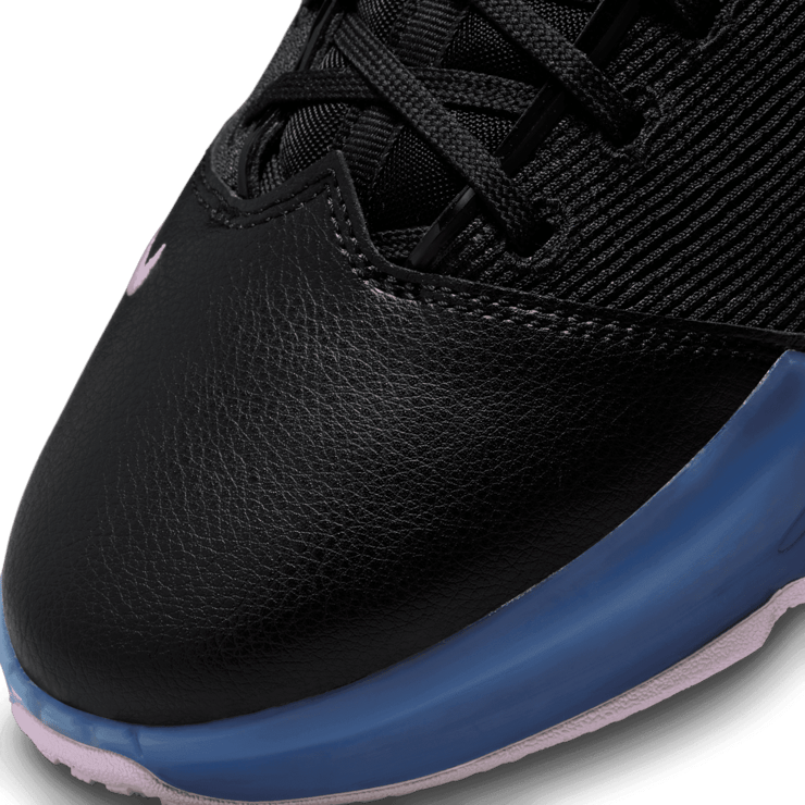 Nike LeBron 19 Low Arcade Angle 4