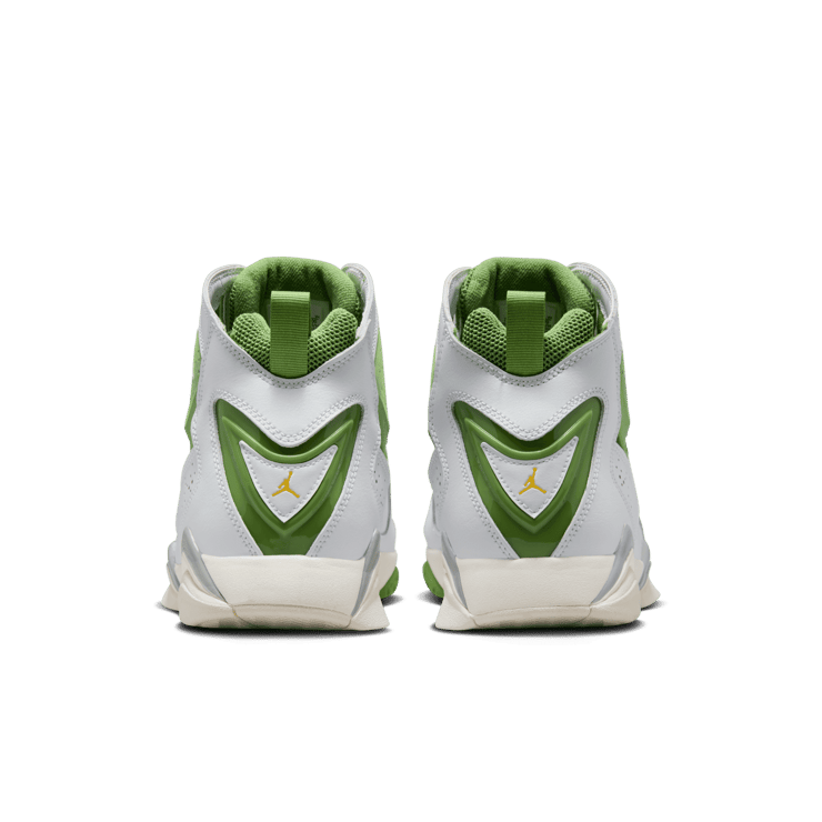 Jordan True Flight Angle 3