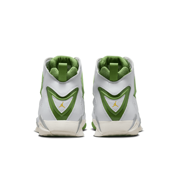 Jordan True Flight Angle 3